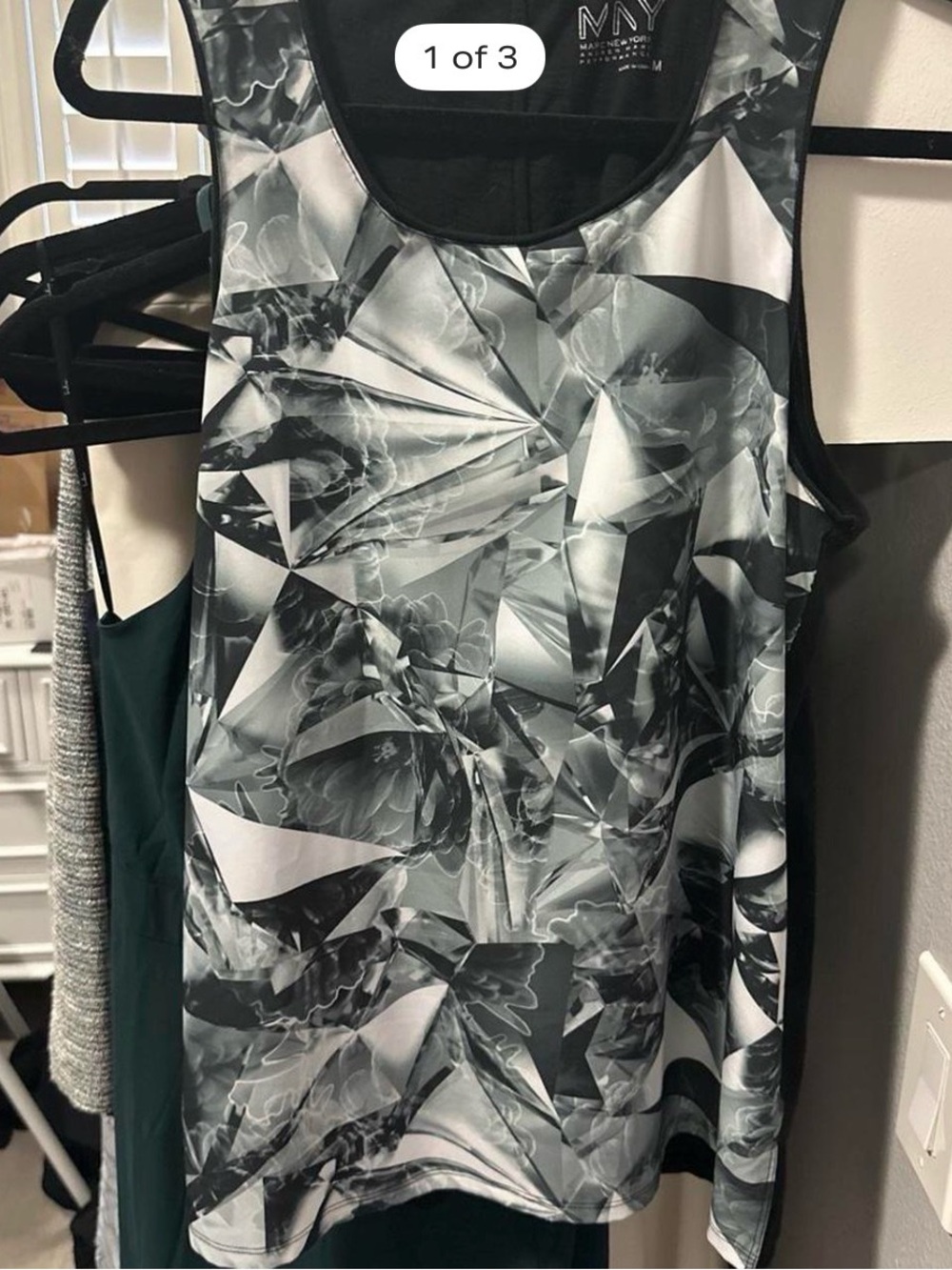 Marc New York Black, White & Gray Abstract Print Sleeveless Top